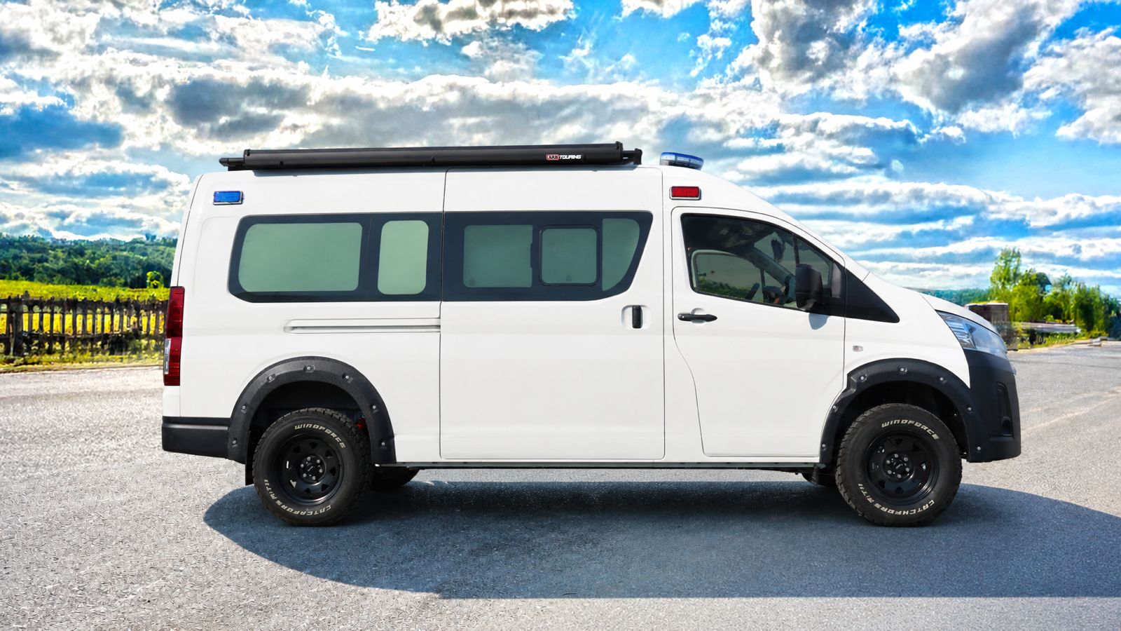 Toyota HiAce High Roof 4×4 Ambulance 2025