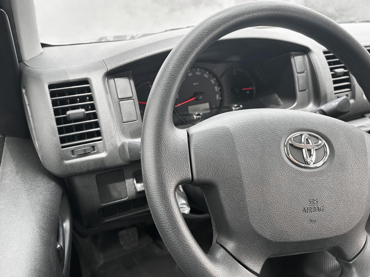 Toyota HiAce Old Shape 2026