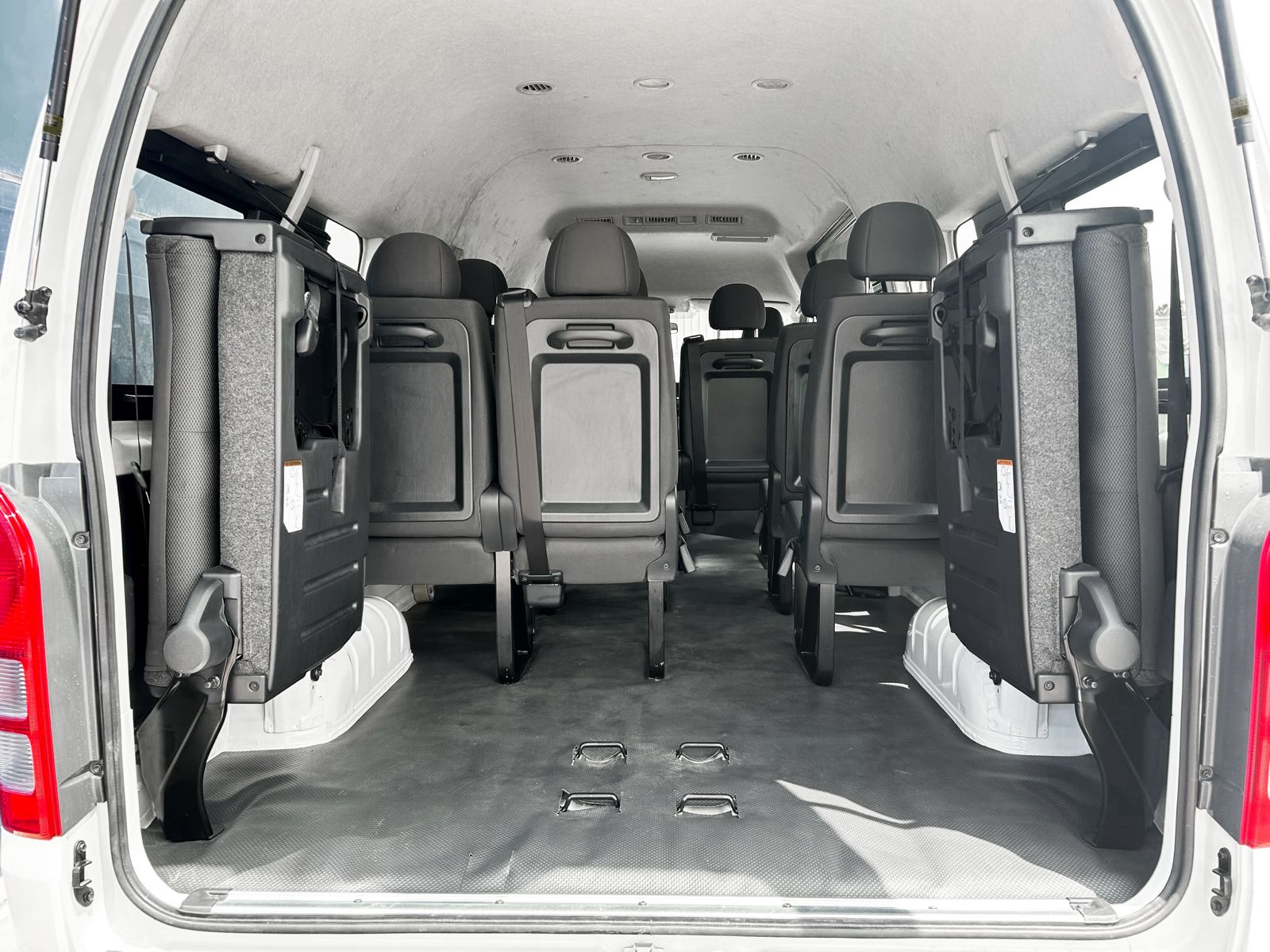Toyota HiAce Old Shape 2026